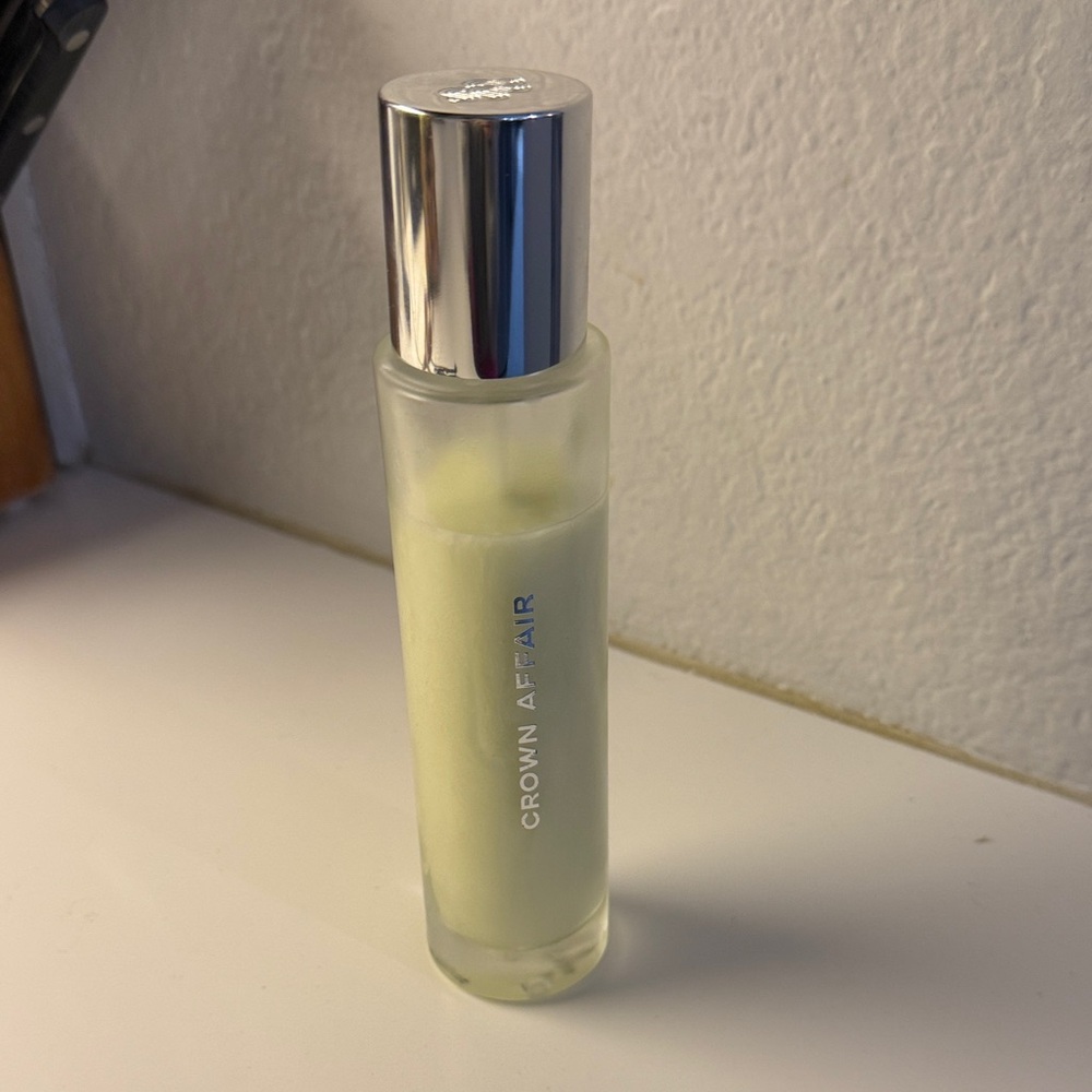 Crown Affair Overnight Repair Serum